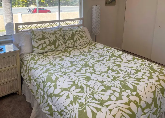 Condo With Pool Access Less Than 4 Miles To Siesta Key Beach